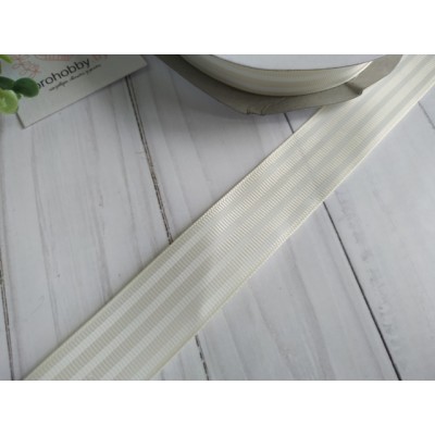 Лента репсовая 25 мм "Белые полоски на кремовом"